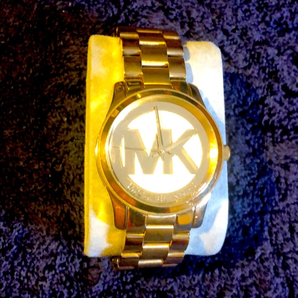 MICHEAL KORS WATCH